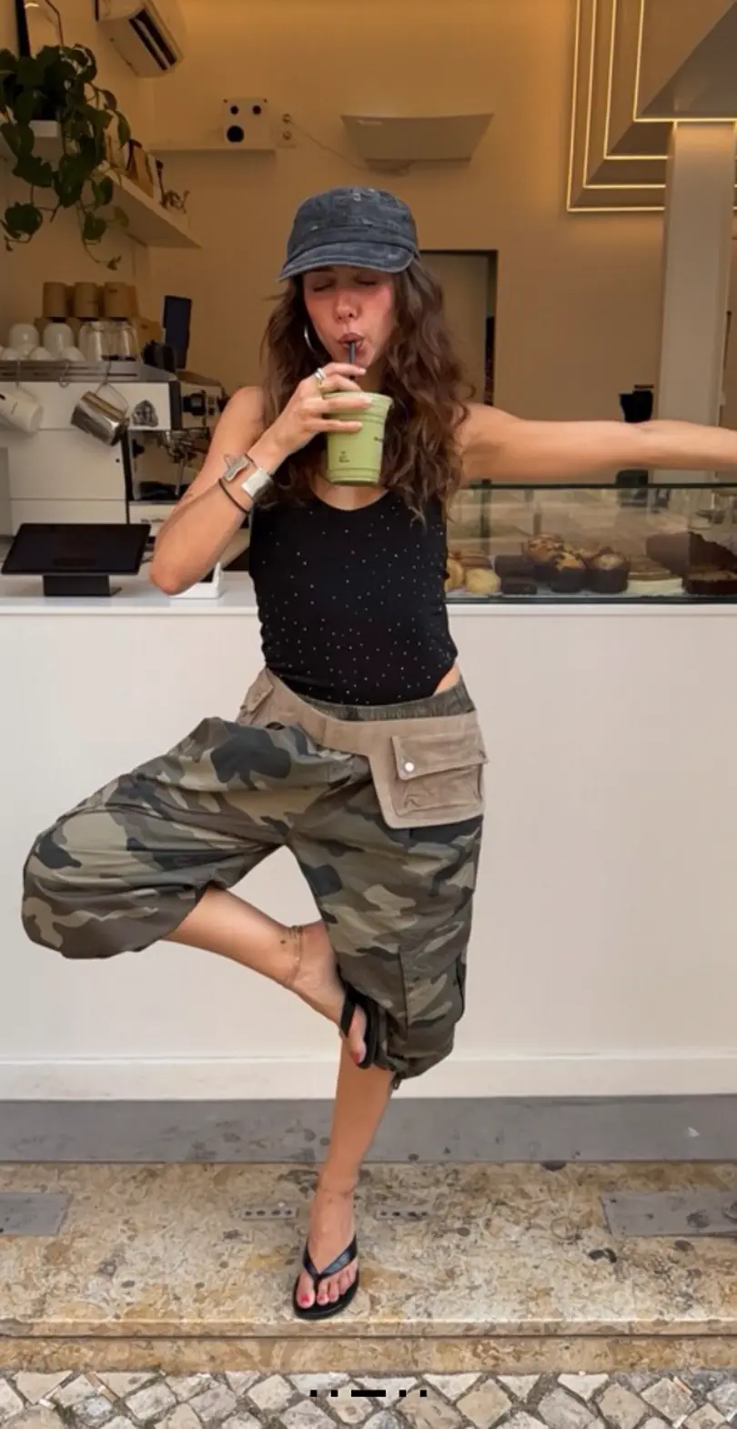 Bermudas Camo (BERSHKA)