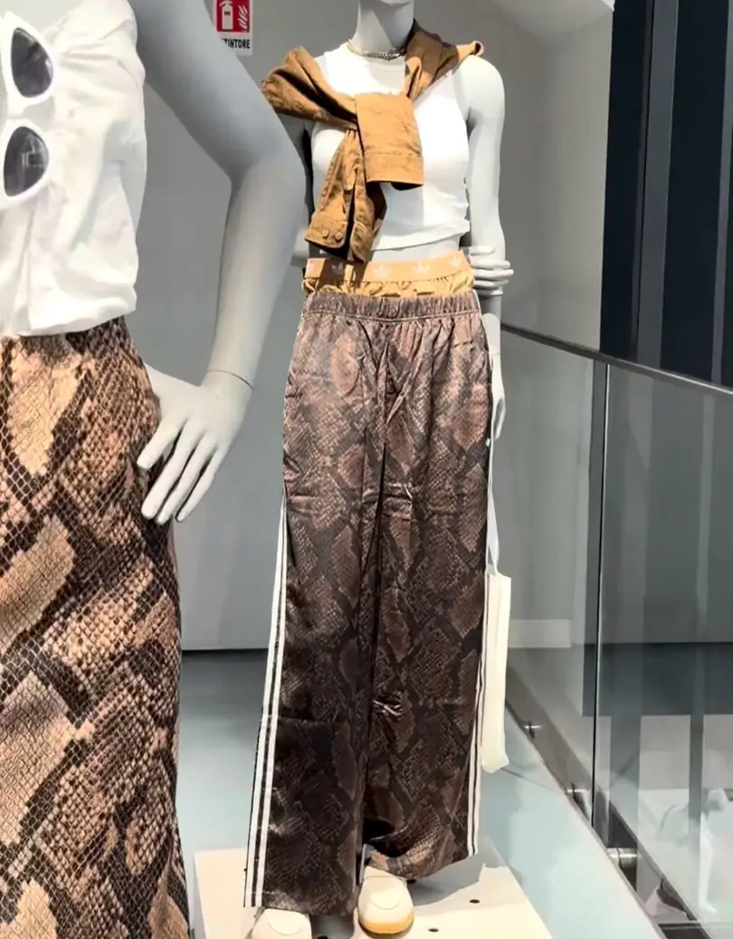 Conjunto estampado importado